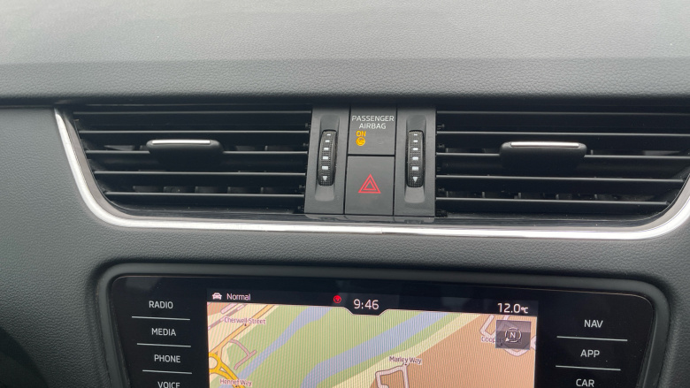 Skoda Octavia 1.6 TDI SE Technology 5dr Diesel Estate